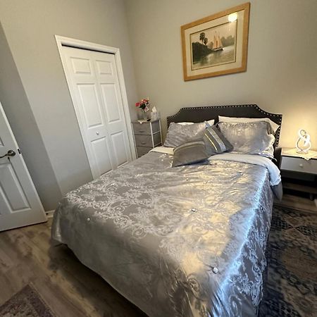 Quiet Room In A Family Home ลีไฮเอเคอร์ส ภายนอก รูปภาพ